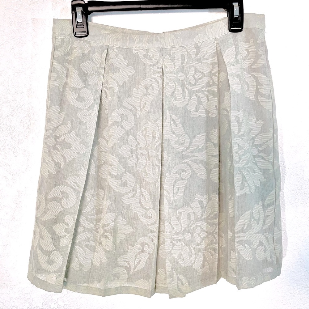 Pleated floral skirt